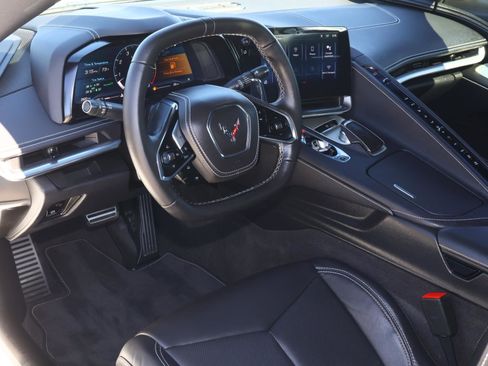 Used 2025 Chevrolet Corvette Stingray Coupe w/ 1LT image 14