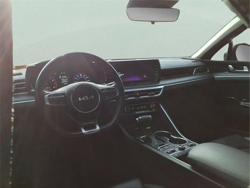 Used 2023 Kia K5 GT-Line w/ GT-Line Premium Package image 9