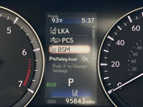 Used 2017 Lexus RX 350 AWD w/ Luxury Package image 39