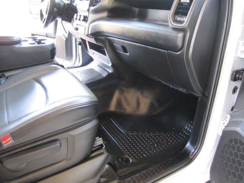 Used 2022 RAM 2500 Tradesman AWD/4WD image 21