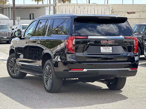 New 2026 GMC Yukon XL Elevation w/ Elevation Premium Package RWD image 5