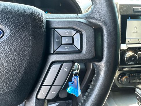 Used 2017 Ford F150 XLT w/ Equipment Group 301A Mid AWD/4WD image 31
