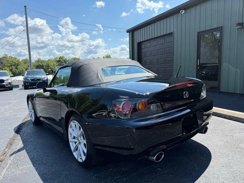 Used 2006 Honda S2000 Convertible 2D image 4