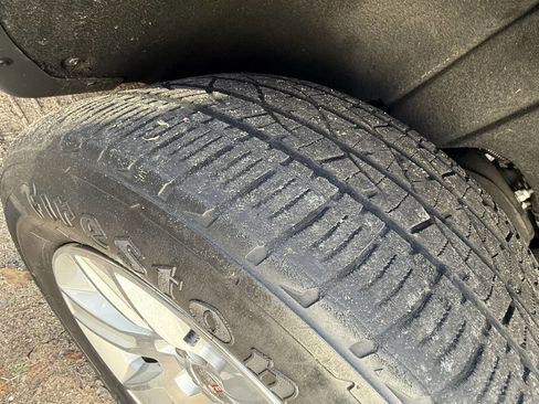 Used 2016 GMC Sierra 1500 SLE w/ SLE Value Package image 17