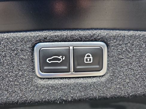 Certified 2025 Hyundai Sonata Limited image 13