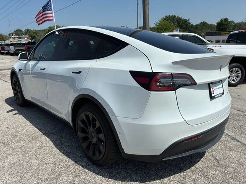 Used 2020 Tesla Model Y Long Range AWD/4WD image 3