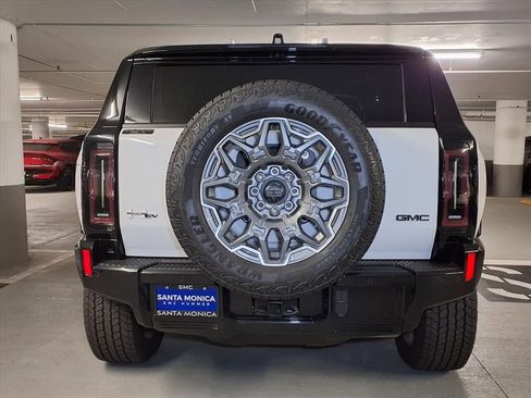 Used 2026 GMC Hummer EV SUV AWD/4WD image 9