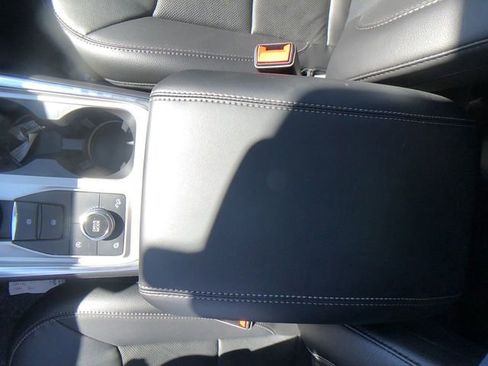 Used 2021 Ford Explorer Limited w/ Equipment Group 301A image 21