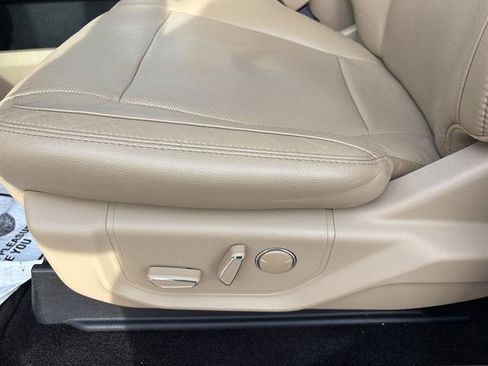 Used 2015 Ford F150 Lariat w/ Equipment Group 502A Luxury image 12