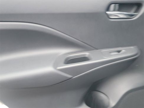 Certified 2025 Nissan Versa SV w/ Trunk Package image 9