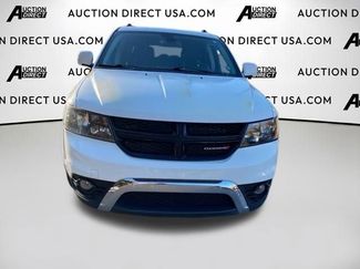 Used 2018 Dodge Journey Crossroad video 3