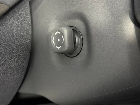 Used 2024 Lexus RX 500h F Sport w/ Convenience Package image 19