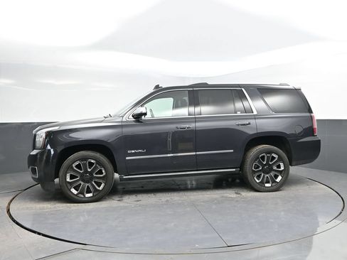 Used 2020 GMC Yukon Denali w/ Denali Ultimate Black Edition AWD/4WD image 4