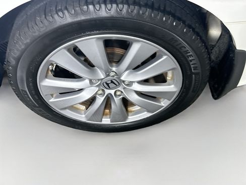 Used 2012 Honda Accord EX image 11