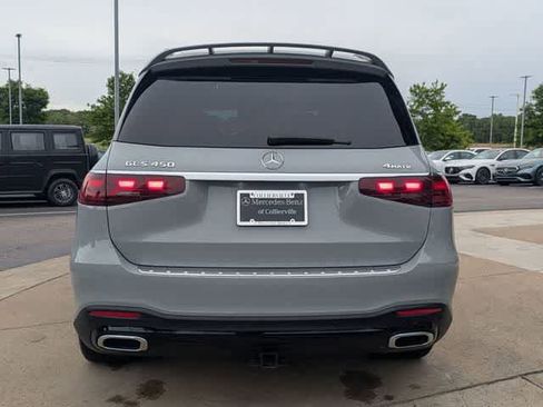Used 2024 Mercedes-Benz GLS 450 4MATIC image 8