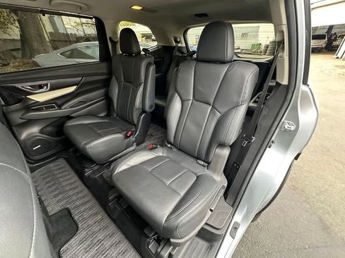 Used 2022 Subaru Ascent Limited w/ Technology Package image 14