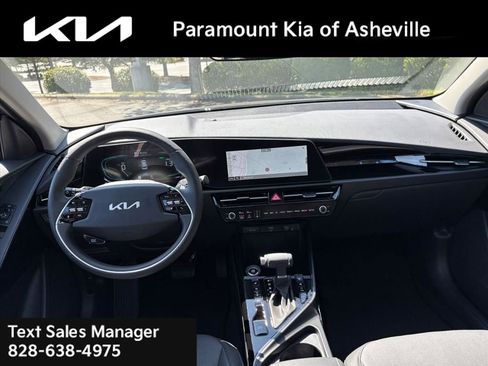 New 2025 Kia Niro SX image 7