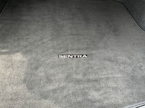 Used 2025 Nissan Sentra SV image 29