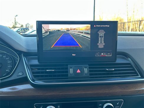 Used 2022 Audi Q5 2.0T Premium image 21