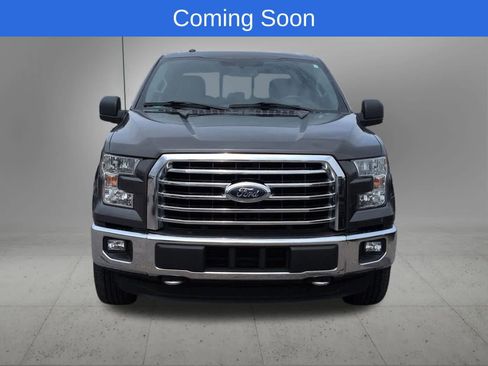 Used 2015 Ford F150 XLT w/ Equipment Group 302A Luxury image 9