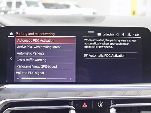 Used 2020 BMW X7 xDrive40i w/ M Sport Package AWD/4WD image 21