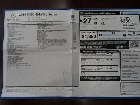 Used 2016 Mercedes-Benz C 300 4MATIC Sedan image 3