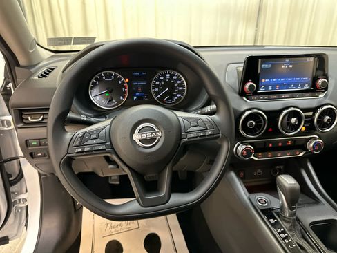 New 2025 Nissan Sentra S image 3