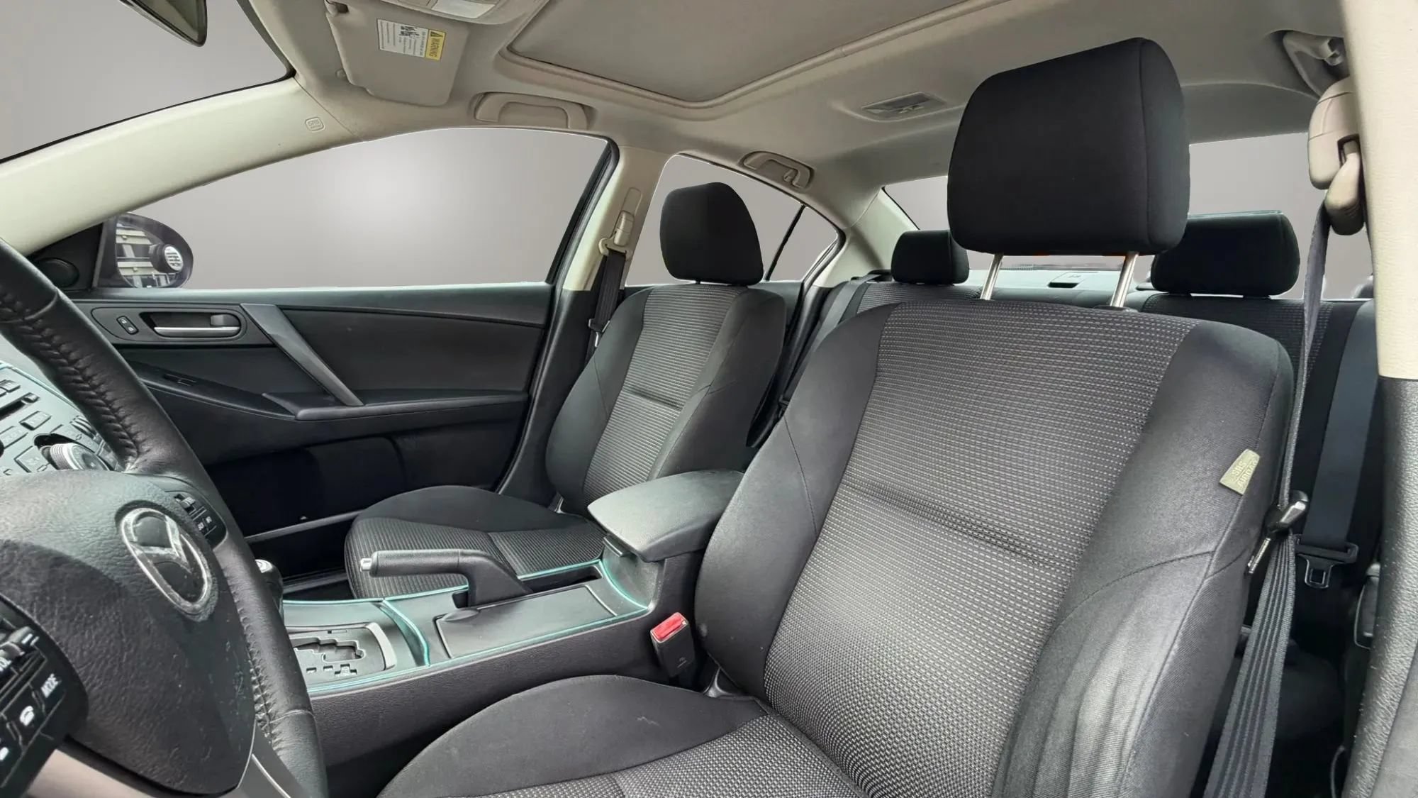 Used 2012 MAZDA MAZDA3 i Touring FWD image 11