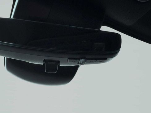 Used 2024 Chevrolet Silverado 1500 ZR2 w/ Technology Package image 35