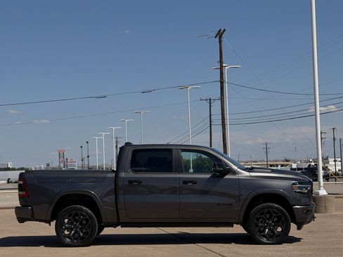 Used 2024 RAM 1500 Limited AWD/4WD image 3