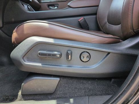 Used 2024 Honda Pilot Elite image 23