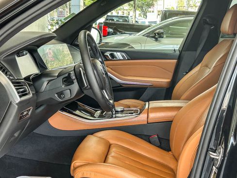 Used 2019 BMW X5 xDrive50i AWD/4WD image 17