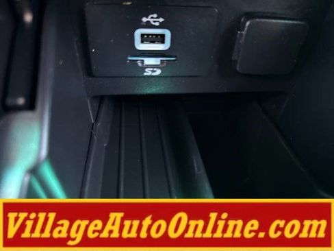 Used 2016 Ford Explorer Sport AWD/4WD image 31
