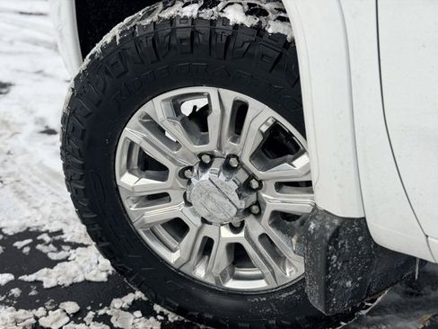 Used 2020 GMC Sierra 2500 Denali w/ Denali Ultimate Package image 30