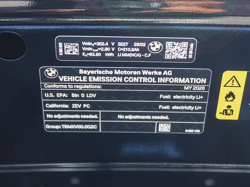 New 2026 BMW i4 xDrive40i w/ Premium Package AWD/4WD image 23