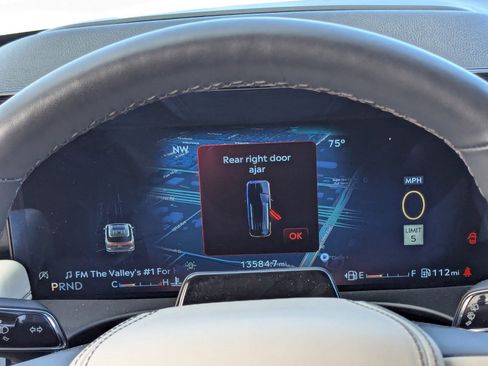 Used 2025 Lincoln Aviator Reserve w/ Illumination Package image 27