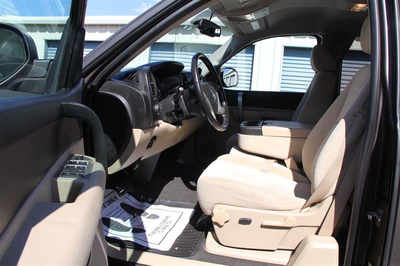 Used 2008 Chevrolet Silverado 1500 LT w/ Power Pack Plus AWD/4WD image 20