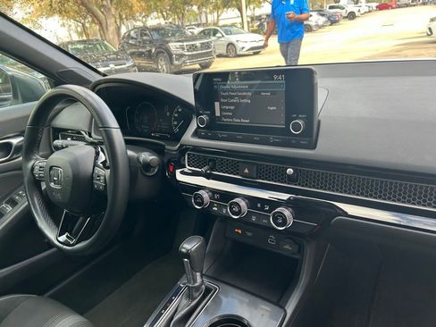 Used 2022 Honda Civic Sport image 35
