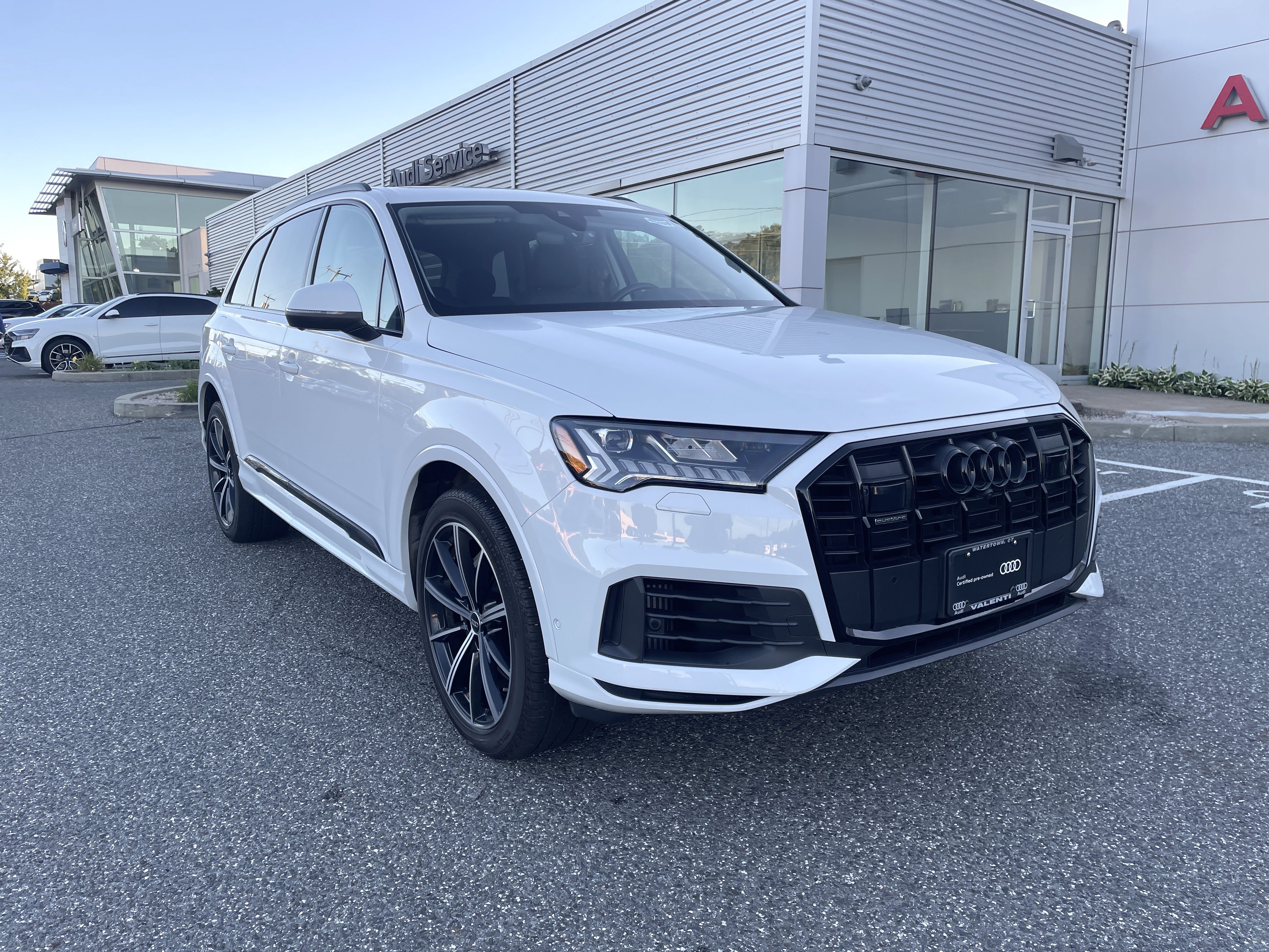 Certified 2024 Audi Q7 3.0T Premium Plus AWD/4WD image 1