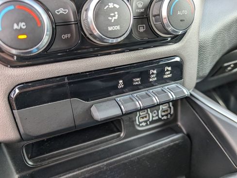 Used 2022 RAM 1500 Big Horn image 27