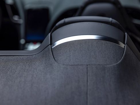 Certified 2025 Ferrari Roma Spider image 28