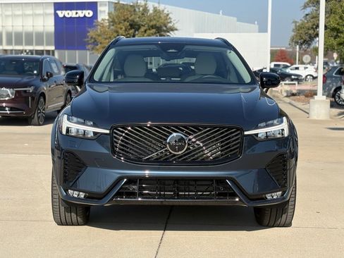 New 2026 Volvo XC60 B5 Ultra w/ Protection Package Premier image 3