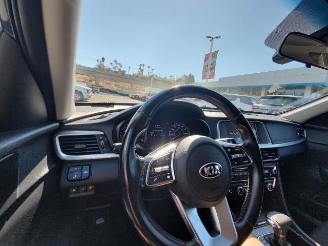 Used 2020 Kia Optima S FWD image 10