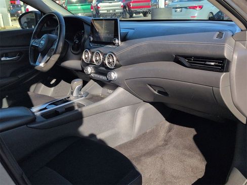 Used 2021 Nissan Sentra SV image 20