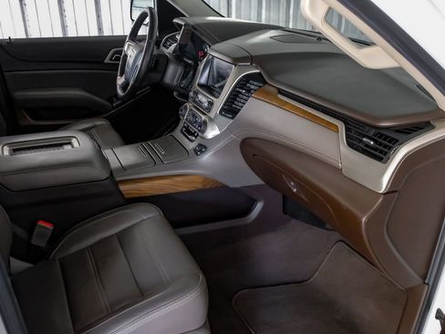 Used 2020 GMC Yukon Denali w/ Denali Ultimate Package image 12