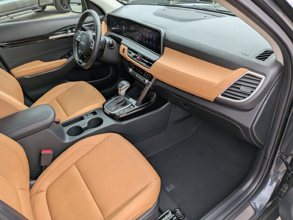 Certified 2024 Kia Seltos SX AWD/4WD image 14
