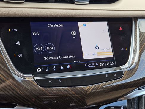 Certified 2023 Cadillac XT6 Premium Luxury w/ Platinum Package image 19