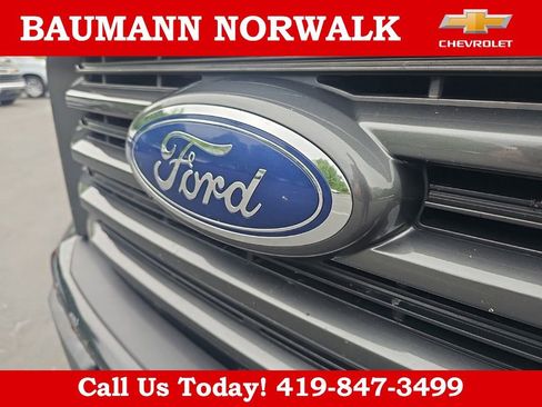 Used 2016 Ford F150 XLT w/ Equipment Group 302A Luxury AWD/4WD image 12