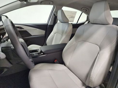 New 2026 Toyota Camry XLE AWD/4WD image 18
