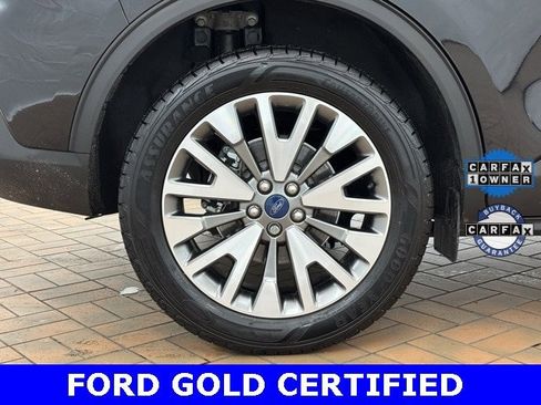 Certified 2022 Ford Escape Titanium w/ Class II Trailer Tow Package image 10